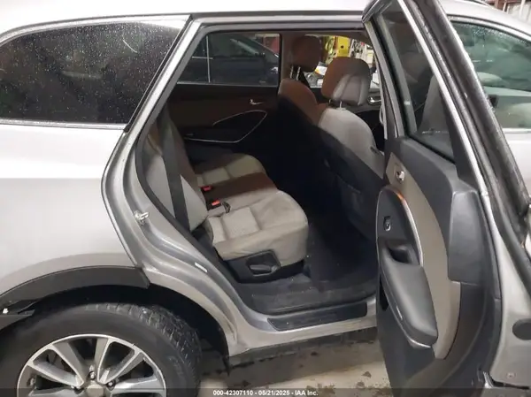 KM8SMDHF9KU303234 2019 HYUNDAI SANTA FE - Image 8