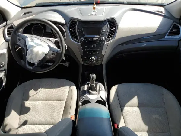 KM8SMDHFXGU153142 2016 HYUNDAI SANTA FE - Image 8