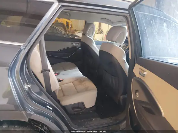 KM8SMDHFXGU154212 2016 HYUNDAI SANTA FE - Image 8