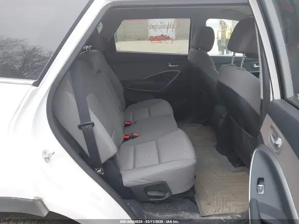KM8SMDHFXGU161693 2016 HYUNDAI SANTA FE - Image 8
