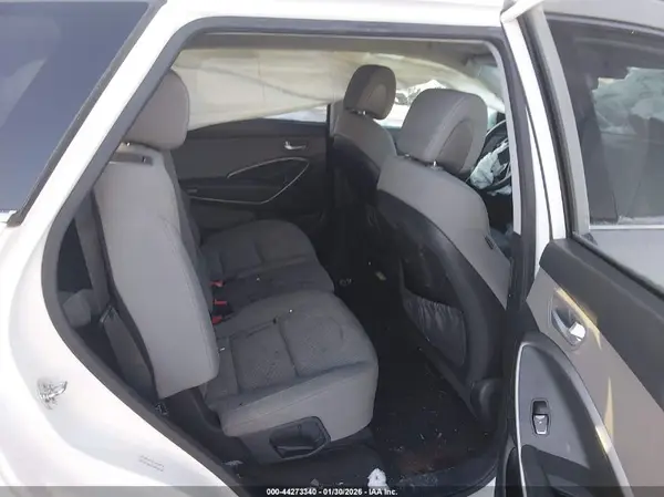 KM8SMDHFXH4220453 2017 HYUNDAI SANTA FE - Image 8