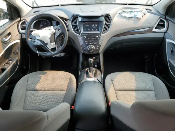 KM8SMDHFXHU167043 2017 HYUNDAI SANTA FE - Image 8