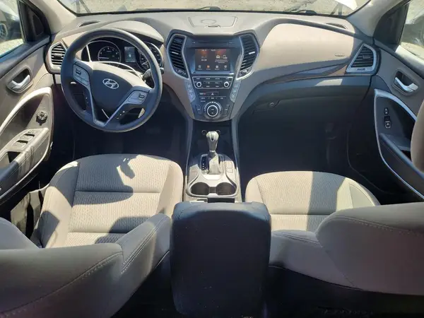 KM8SMDHFXHU168838 2017 HYUNDAI SANTA FE - Image 8