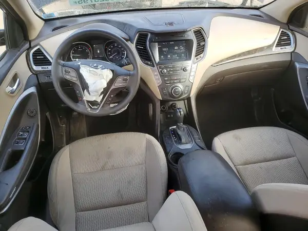 KM8SMDHFXHU176681 2017 HYUNDAI SANTA FE - Image 8