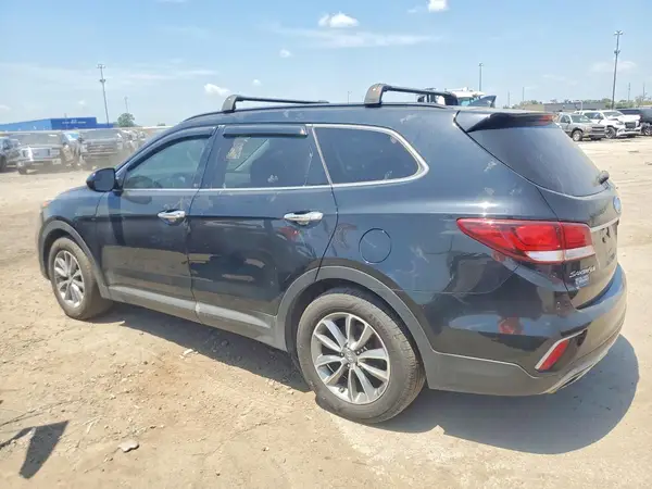 KM8SMDHFXHU176745 2017 HYUNDAI SANTA FE - Image 2
