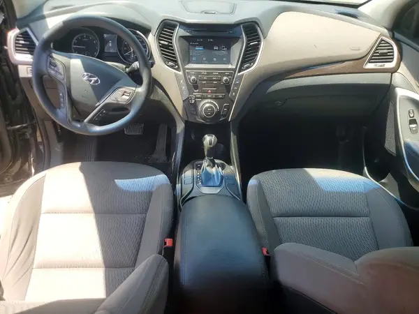 KM8SMDHFXHU176745 2017 HYUNDAI SANTA FE - Image 8