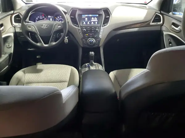 KM8SMDHFXHU209243 2017 HYUNDAI SANTA FE - Image 8