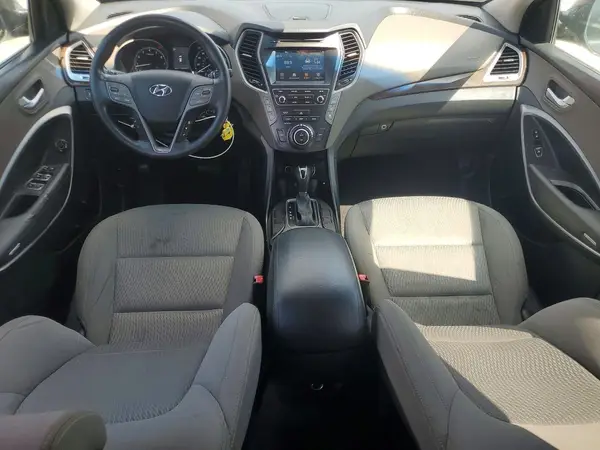 KM8SMDHFXHU220324 2017 HYUNDAI SANTA FE - Image 8