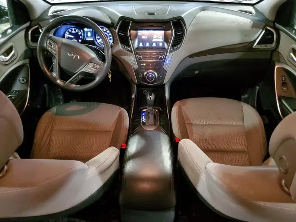 KM8SMDHFXHU231484 2017 HYUNDAI SANTA FE - Image 8