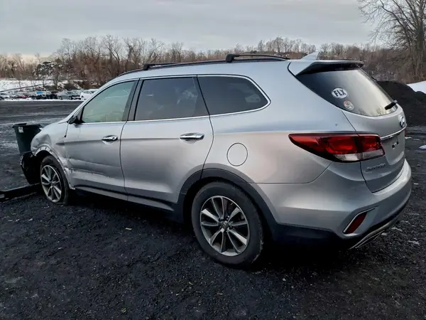 KM8SMDHFXHU232408 2017 HYUNDAI SANTA FE - Image 2