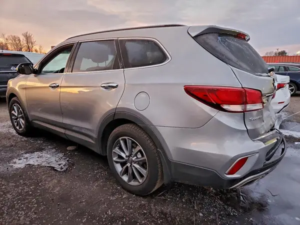 KM8SMDHFXHU252562 2017 HYUNDAI SANTA FE - Image 2