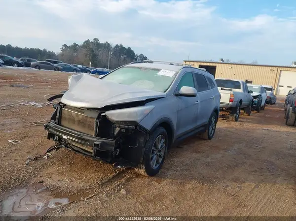 KM8SMDHFXKU305669 2019 HYUNDAI SANTA FE - Image 2