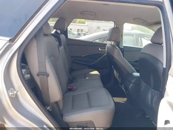 KM8SN4HF0JU266442 2018 HYUNDAI SANTA FE - Image 8