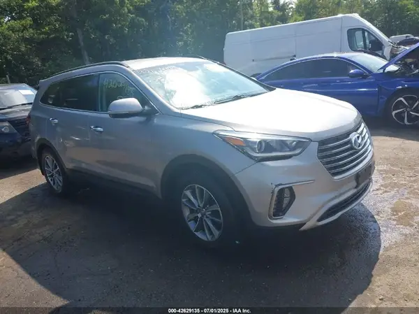 KM8SN4HF0JU294094 2018 HYUNDAI SANTA FE - Image 1
