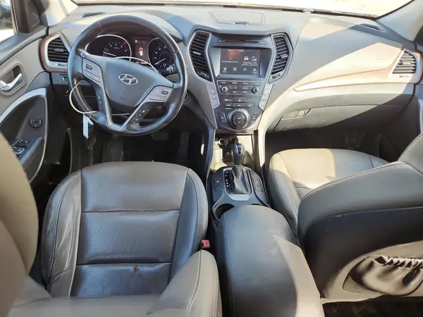 KM8SN4HF0KU298308 2019 HYUNDAI SANTA FE - Image 8