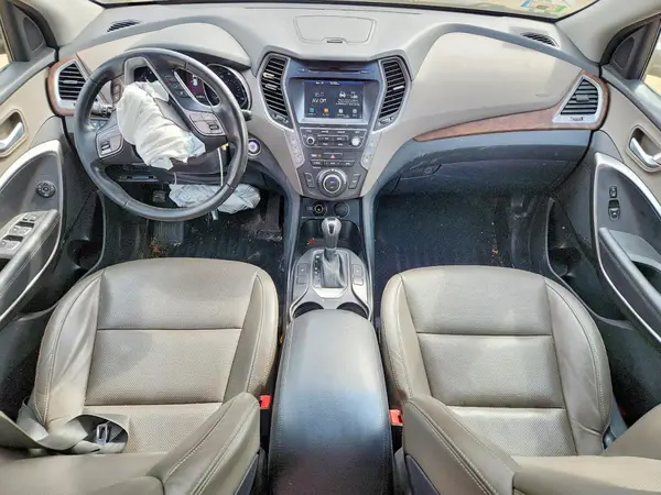 KM8SN4HF0KU299331 2019 HYUNDAI SANTA FE - Image 8