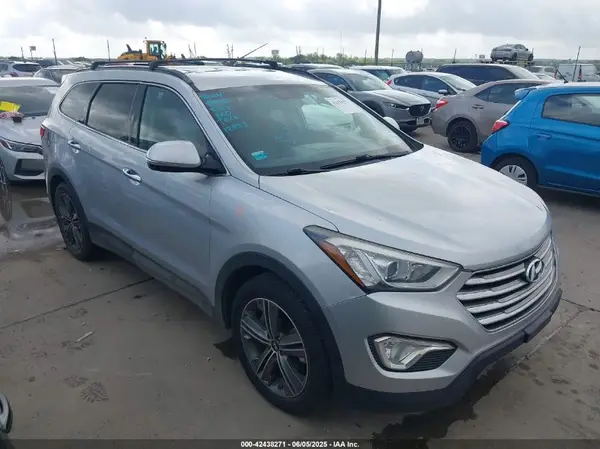 KM8SN4HF1GU164687 2016 HYUNDAI SANTA FE - Image 1