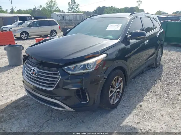 KM8SN4HF1HU185458 2017 HYUNDAI SANTA FE - Image 2