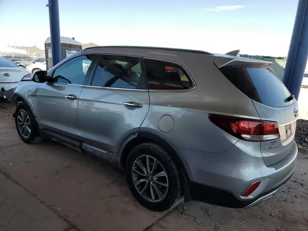 KM8SN4HF1HU190983 2017 HYUNDAI SANTA FE - Image 2