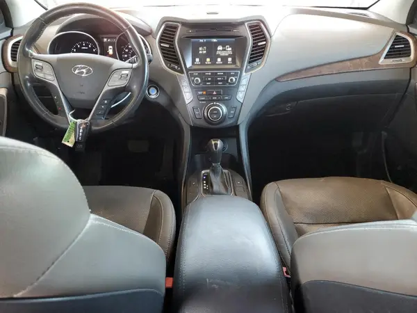 KM8SN4HF1HU190983 2017 HYUNDAI SANTA FE - Image 8