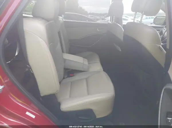 KM8SN4HF1HU200444 2017 HYUNDAI SANTA FE - Image 8