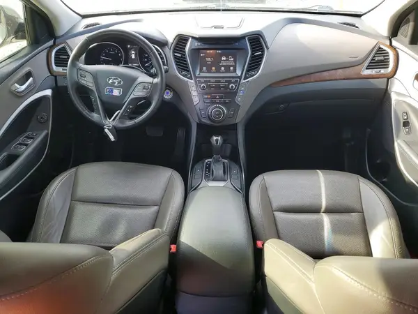 KM8SN4HF1HU206647 2017 HYUNDAI SANTA FE - Image 8