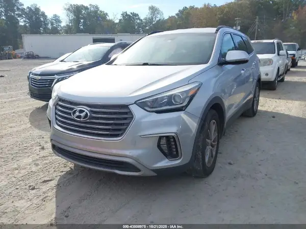 KM8SN4HF1HU215249 2017 HYUNDAI SANTA FE - Image 2