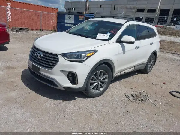KM8SN4HF1HU249062 2017 HYUNDAI SANTA FE - Image 2