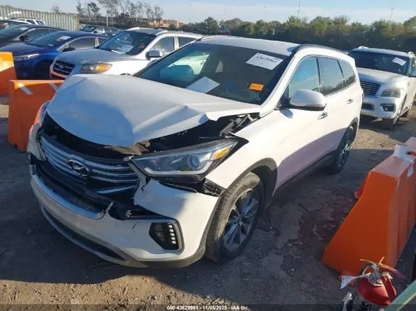KM8SN4HF2HU170001 2017 HYUNDAI SANTA FE - Image 2