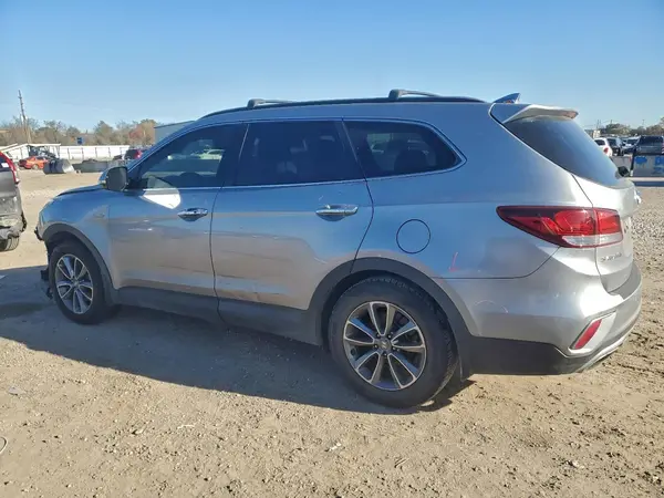 KM8SN4HF2HU195254 2017 HYUNDAI SANTA FE - Image 2