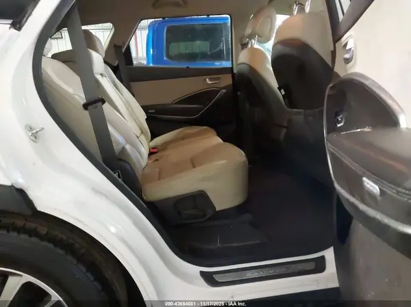 KM8SN4HF2HU198820 2017 HYUNDAI SANTA FE - Image 8