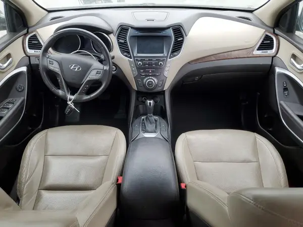 KM8SN4HF2HU203708 2017 HYUNDAI SANTA FE - Image 8