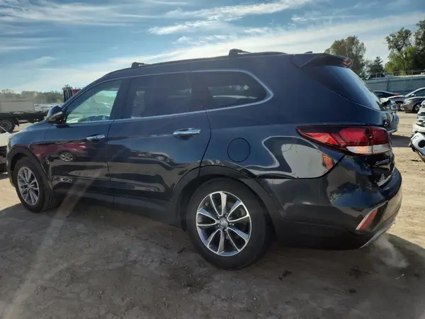 KM8SN4HF2HU206575 2017 HYUNDAI SANTA FE - Image 2