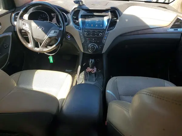 KM8SN4HF2HU222551 2017 HYUNDAI SANTA FE - Image 8