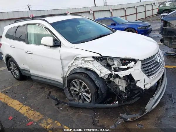KM8SN4HF2HU247997 2017 HYUNDAI SANTA FE - Image 1