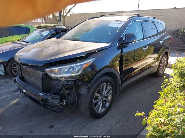 KM8SN4HF2JU263865 2018 HYUNDAI SANTA FE - Image 2