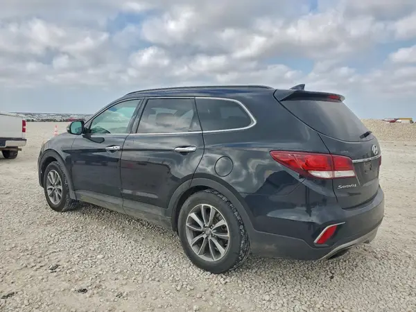 KM8SN4HF2JU269312 2018 HYUNDAI SANTA FE - Image 2