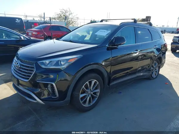 KM8SN4HF2JU280035 2018 HYUNDAI SANTA FE - Image 2