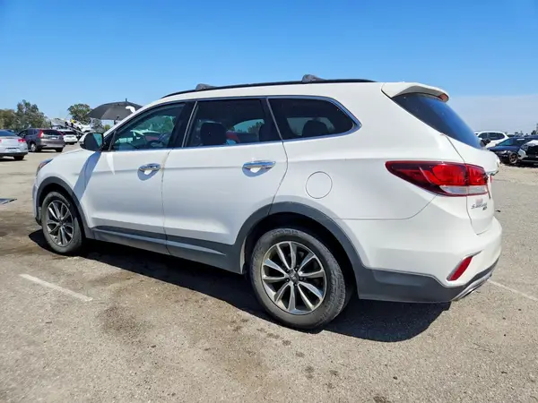 KM8SN4HF2KU303198 2019 HYUNDAI SANTA FE - Image 2