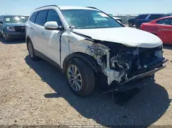 KM8SN4HF2KU308370 2019 HYUNDAI SANTA FE