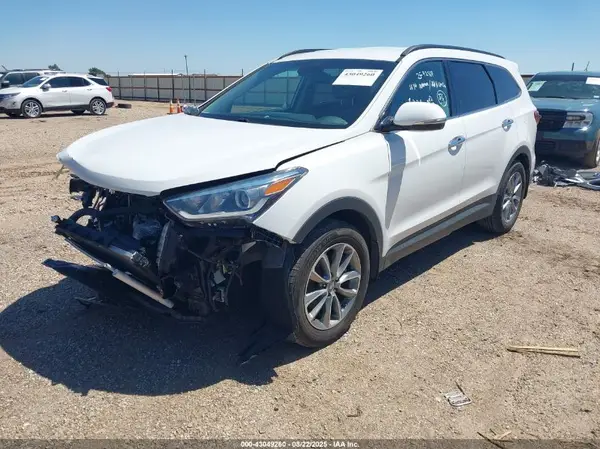 KM8SN4HF2KU308370 2019 HYUNDAI SANTA FE - Image 2