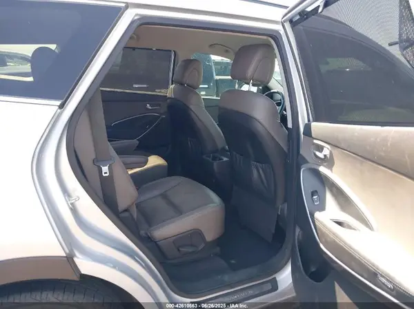 KM8SN4HF3HU166409 2017 HYUNDAI SANTA FE - Image 8