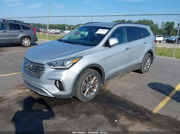 KM8SN4HF3HU167964 2017 HYUNDAI SANTA FE - Image 2