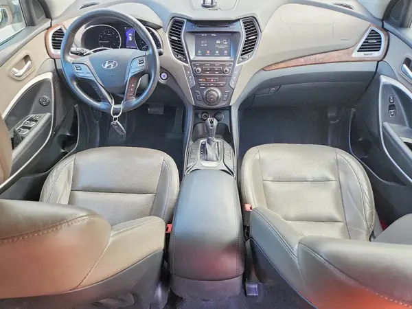 KM8SN4HF3HU179144 2017 HYUNDAI SANTA FE - Image 8