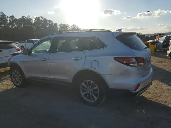 KM8SN4HF3HU218122 2017 HYUNDAI SANTA FE - Image 2