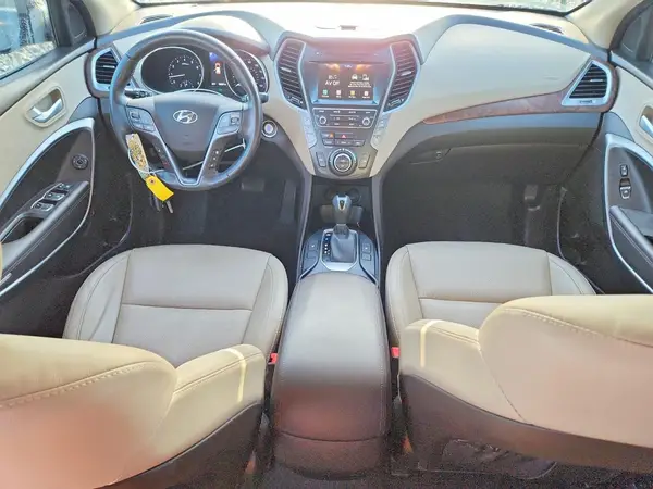 KM8SN4HF3HU239360 2017 HYUNDAI SANTA FE - Image 8