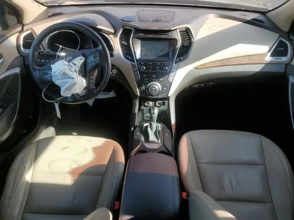 KM8SN4HF3HU239696 2017 HYUNDAI SANTA FE - Image 8