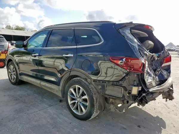 KM8SN4HF3HU247488 2017 HYUNDAI SANTA FE - Image 2