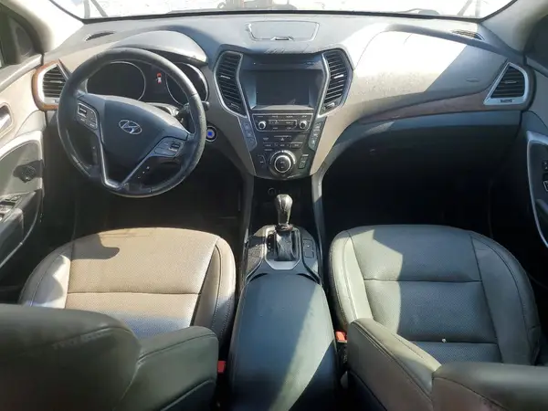 KM8SN4HF3KU306076 2019 HYUNDAI SANTA FE - Image 8