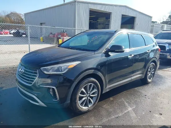 KM8SN4HF4HU169433 2017 HYUNDAI SANTA FE - Image 2